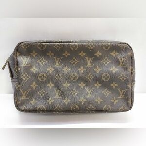 Louis Vuitton
Trousse Toilette 28
c. 1980s to 1990s